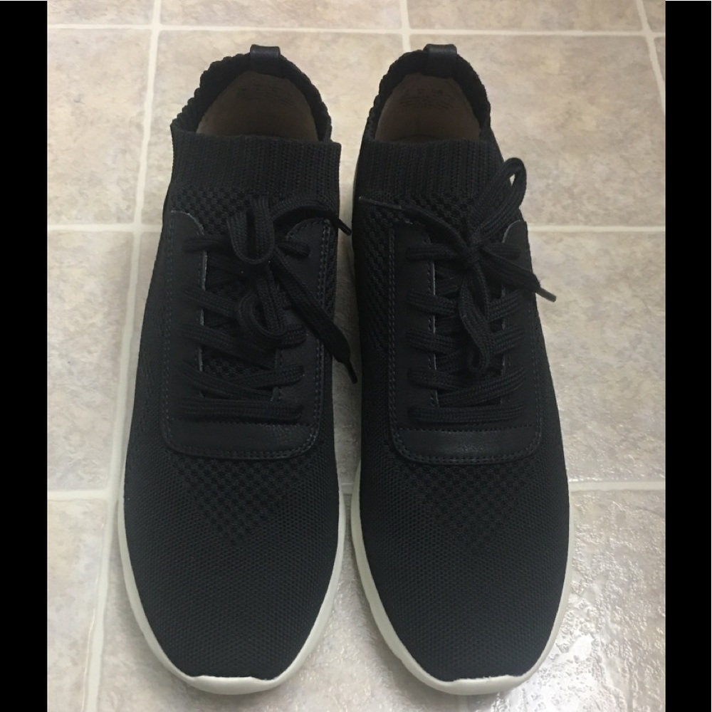 New SOUL Naturalizer Women’s Knit Shoe Size 10W